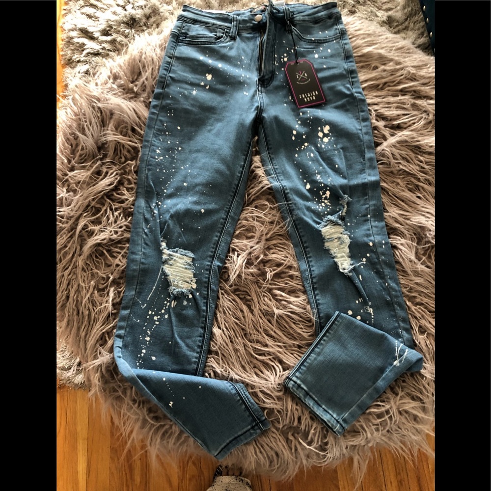 BNWT Fashion Nova Jeans !